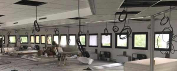 électricité dans un open space